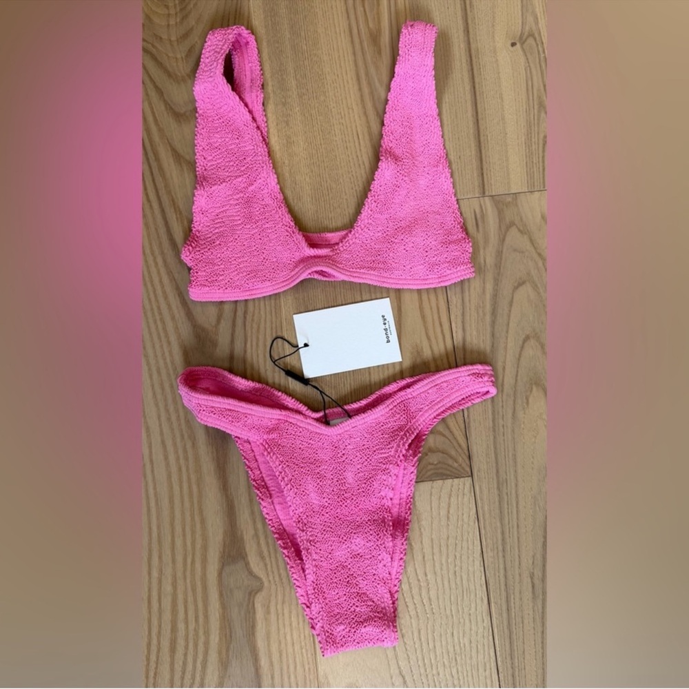 Bond-eye Swim Bikini Set Scout Bikini Top and Scene Bikini Bottom NWT Ribbed OS - Picture 4 of 13